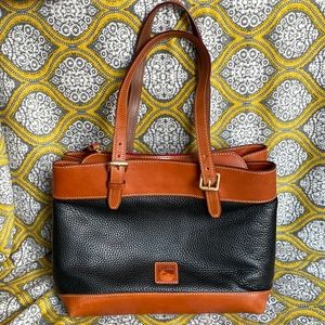 Leather Dooney and Bourke shoulder bag
